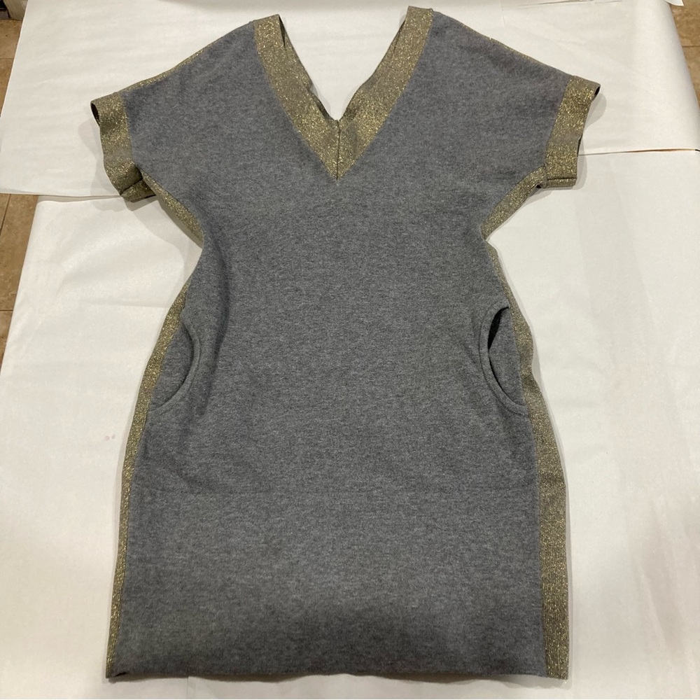 Bebe Sport Women’s Gray Jersey Knit Top with  Gold Textured Top Size XS - Picture 5 of 9